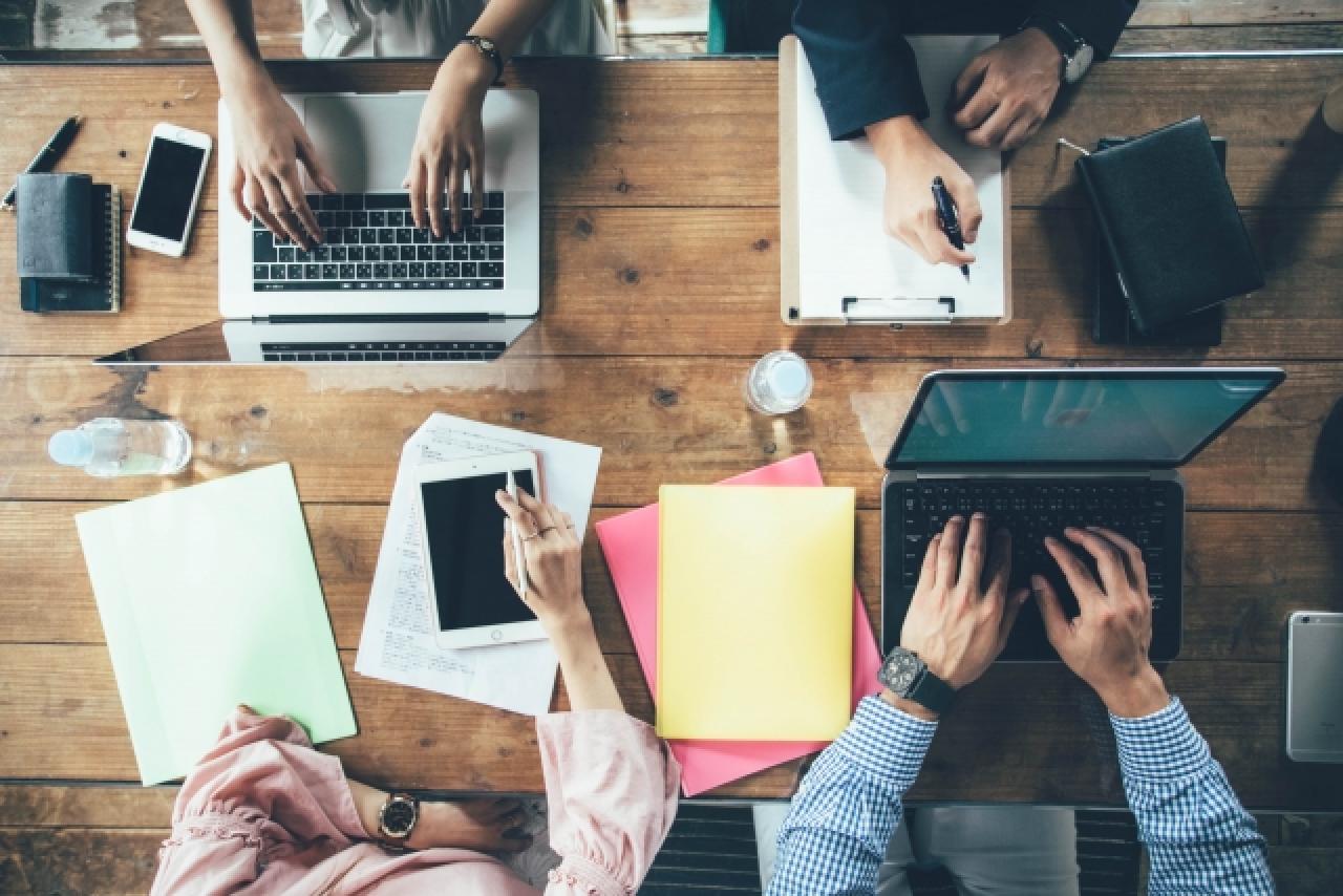 営業兼通訳の募集!海外で英語力×営業のスキルを磨くチャンス!