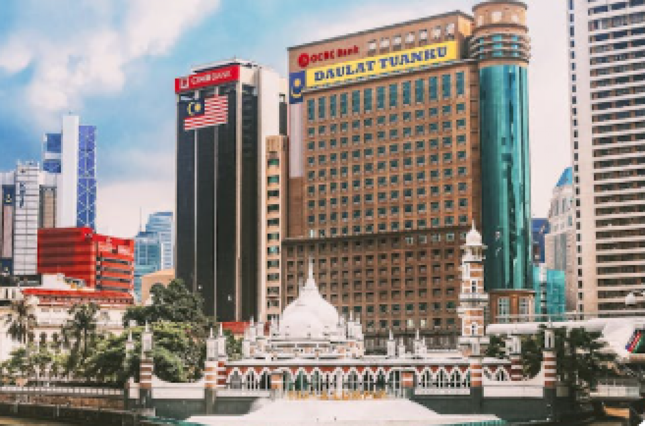 チャットサポート（SNS広告）|　クアラルンプール